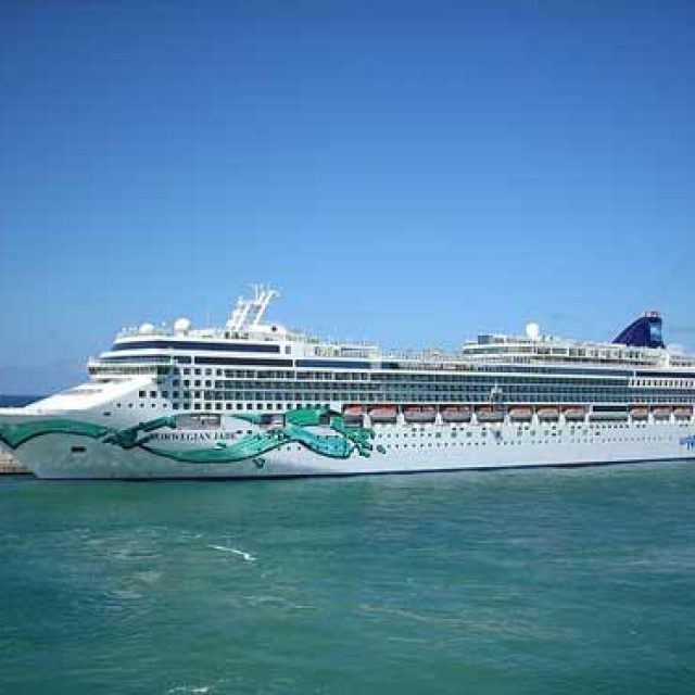 Civitavecchia cruise dock