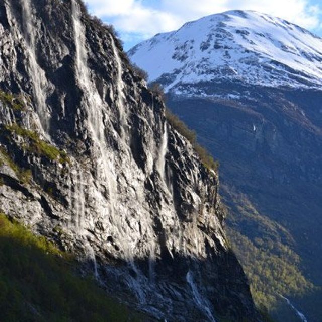 Seven sisters waterfall
