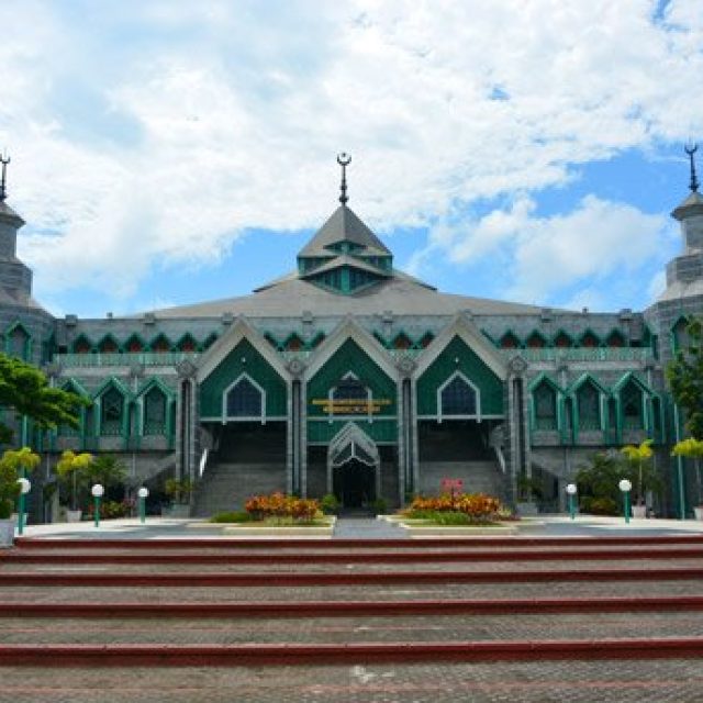 Masjid Al-Markaz Al-Islami