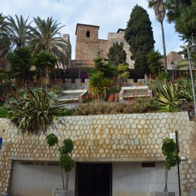 Alcazaba elevator