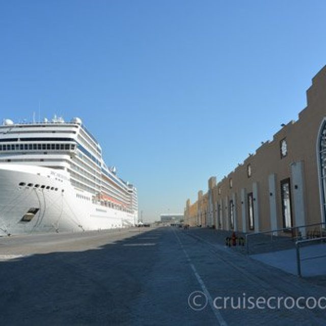 Dubai cruise dock