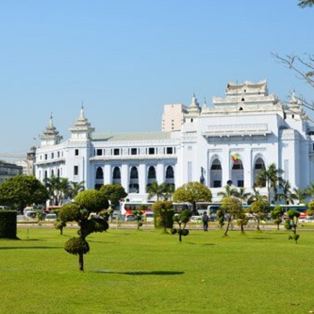 Yangon’s City Hall and Mahabadur garden