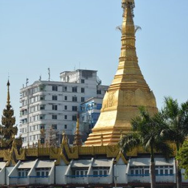 Sule Pagoda
