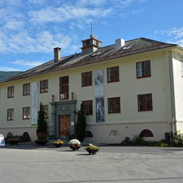 Olav H. Haugen centre