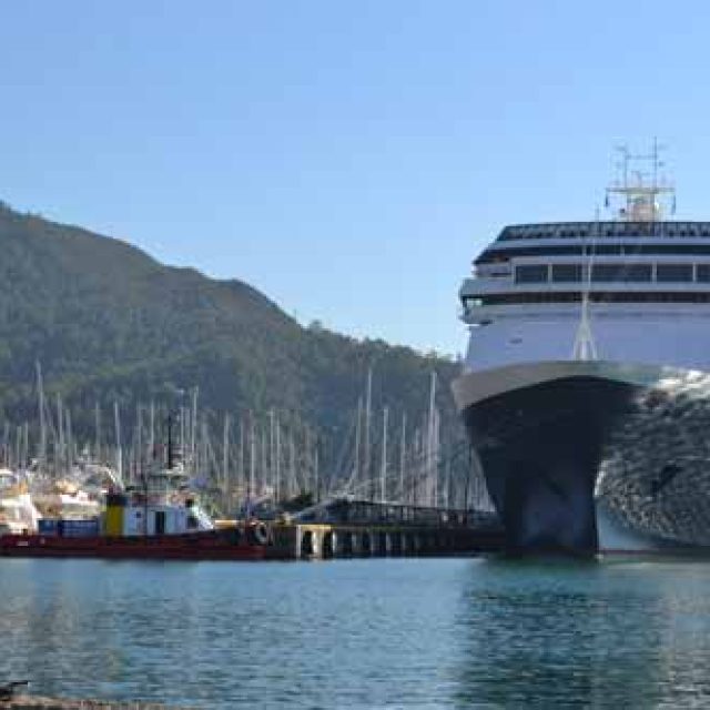 Marmaris cruise dock