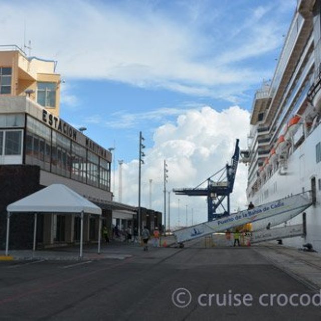 Cadiz cruise dock