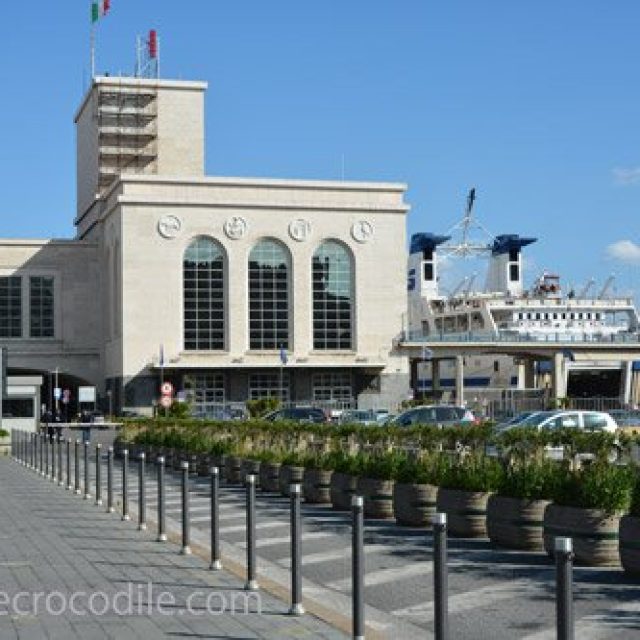 Naples cruise dock